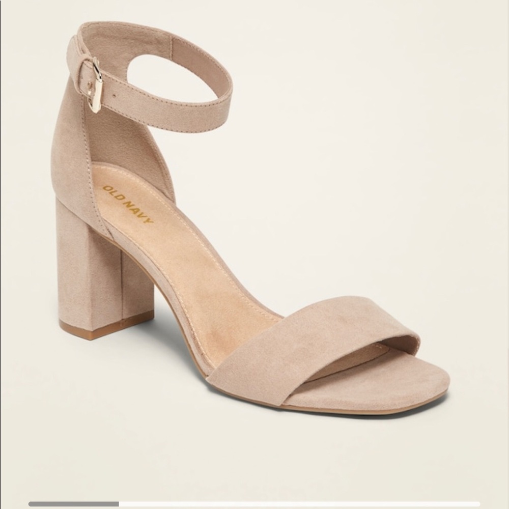 Block heel dress sandal